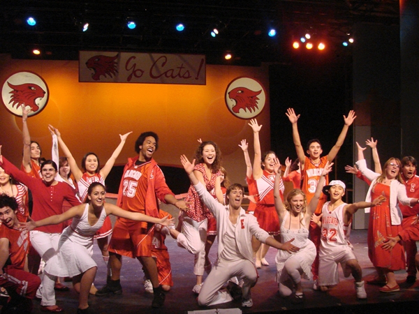 Sắp có nhạc kịch "High School Musical" phiên bản Việt 3