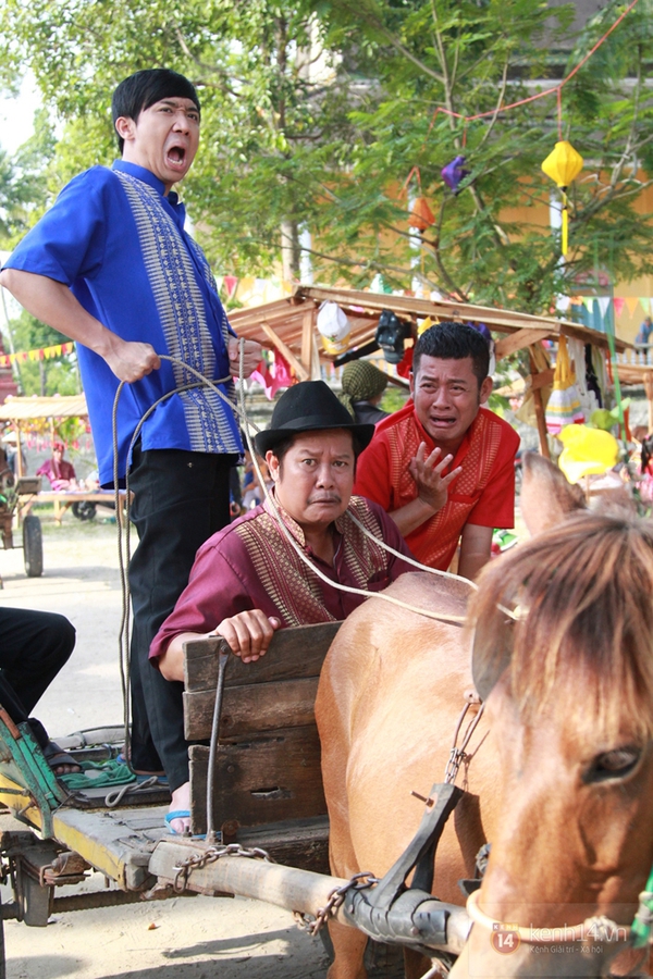 Biểu cảm hài-khó-đỡ của "chàng chăn ngựa" Trấn Thành 9