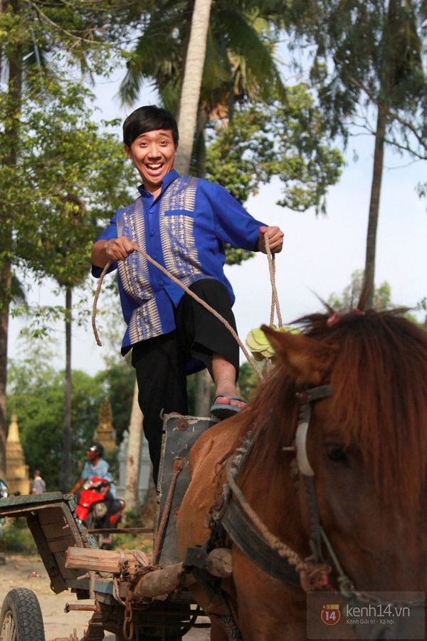 Biểu cảm hài-khó-đỡ của "chàng chăn ngựa" Trấn Thành 2