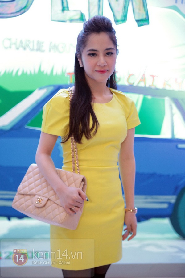 Dàn sao mặc mưa gió đến xem "Tèo Em" 15