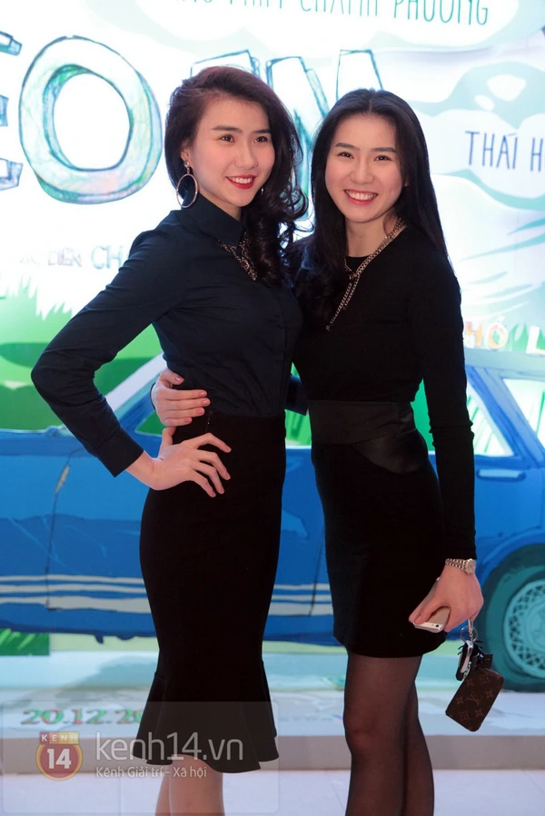 Dàn sao mặc mưa gió đến xem "Tèo Em" 17
