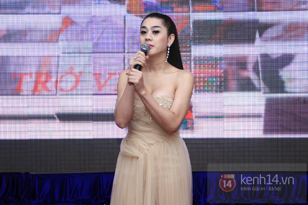 Khả Ngân: "Ngân và Harry Lu như 2 đứa con trai" 8