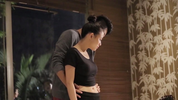 Nghi &aacute;n phim giả t&igrave;nh thật giữa Ho&agrave;ng Th&ugrave;y Linh v&agrave; Harry Lu 1