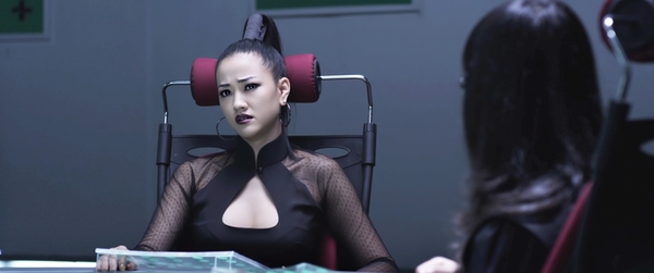 Biểu cảm ngộ nghĩnh của "&aacute;c nữ" Maya 10