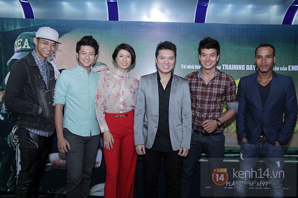 Vắng Ho&agrave;ng Th&ugrave;y Linh, Harry Lu kề vai &aacute;p m&aacute; Trang Trần 6