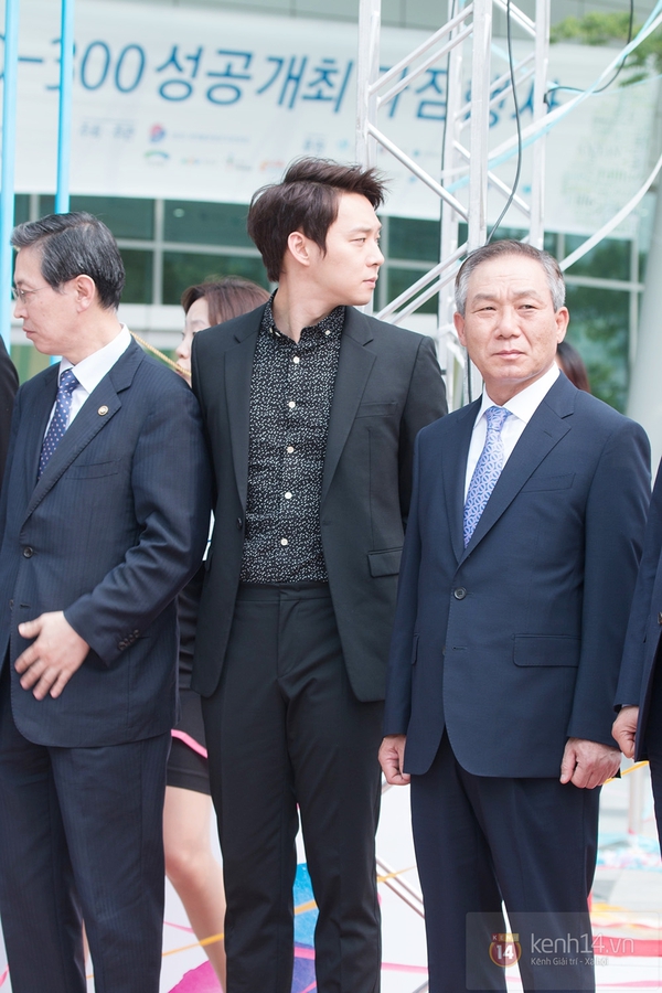 Độc quyền từ Hàn Quốc: Jae Joong mệt mỏi, xuống sắc dự sự kiện 8
