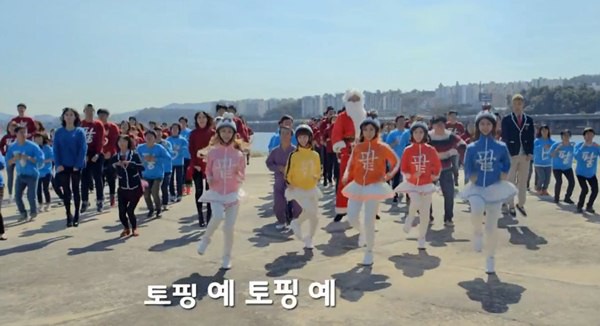 T-ara, IU, Crayon Pop chiều fan với loạt MV "mới mà cũ" 4