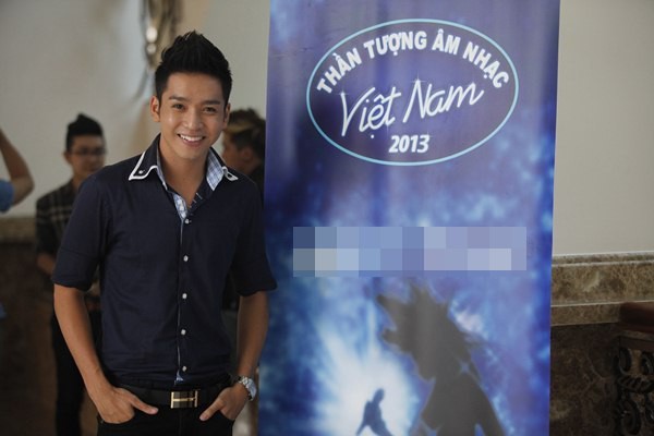 Thu Minh tự tin sải bước cạnh Mỹ Tâm tại "Vietnam Idol" 21