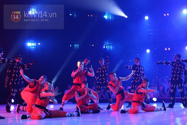 Got To Dance: MC Khánh Thi trổ tài dancesport trước mặt giám khảo 35