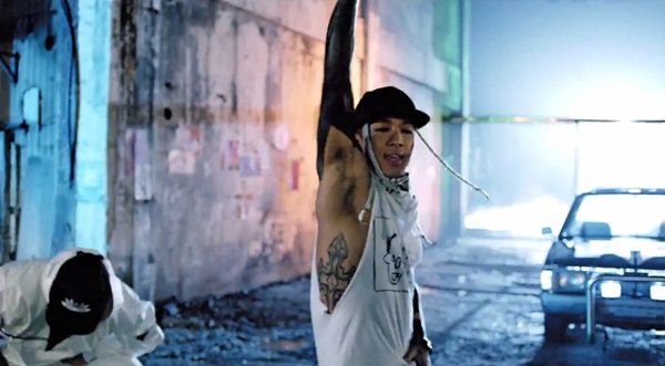 Taeyang rủ G-Dragon đua xe trong MV mới 2