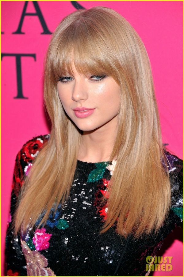 Taylor Swift khoe dáng nuột trong show "Victoria's Secret 2013" 25