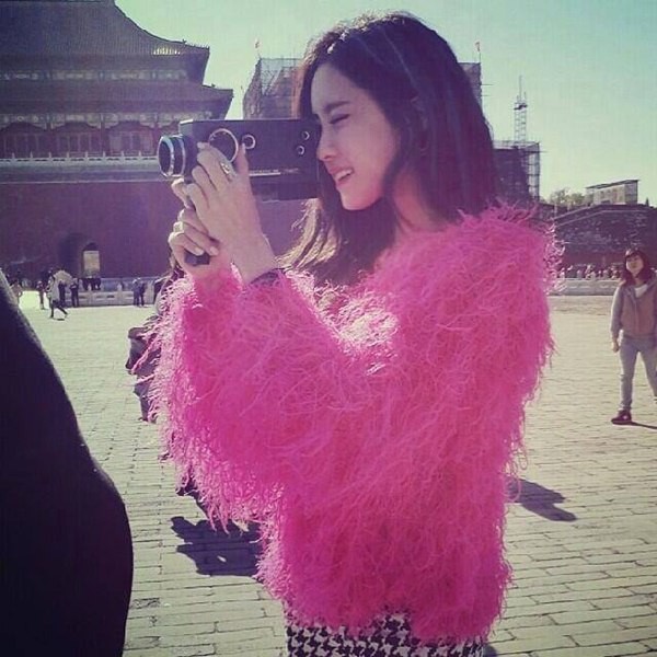 T-ara m&agrave;u m&egrave;, sặc sỡ quay clip ở Trung Quốc 11