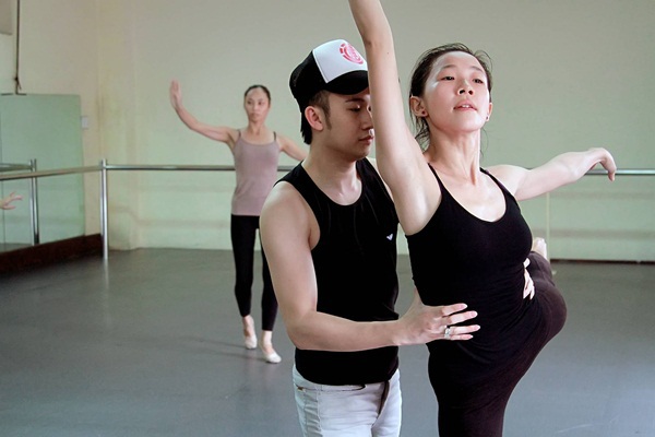 Dương Triệu Vũ học múa Ballet để "lừa tình" Lệ Quyên 13