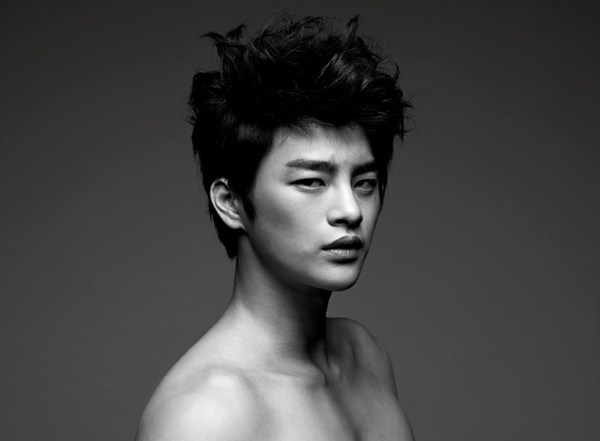 Trai đẹp Seo In Guk quyết tâm... giả gái 6