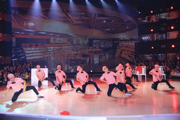 Got To Dance: Hồ Quỳnh Hương và Bee.T đối nghịch nhau trong đêm Bán kết 16
