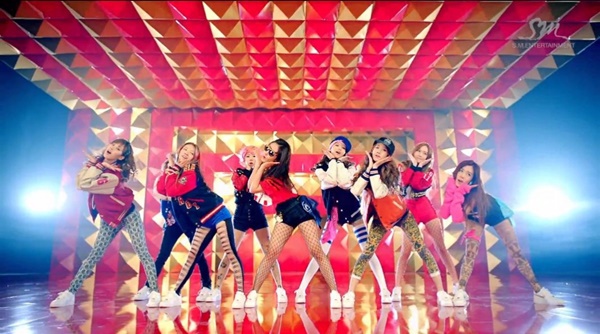 Điểm danh các điệu nhảy ấn tượng của Kpop 2013 1