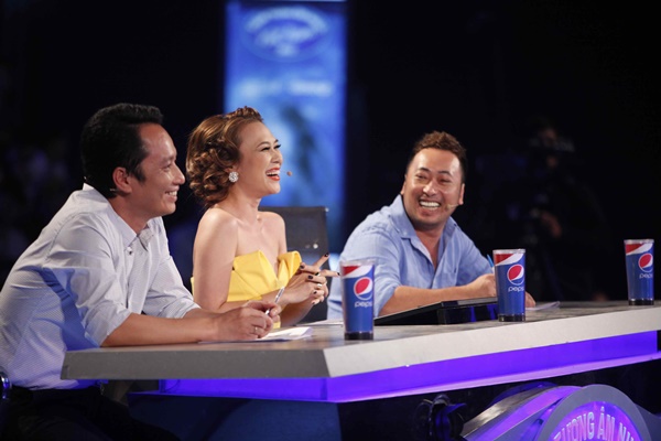 Vietnam Idol: Top 12 trình diễn "đỉnh" khiến ban giám khảo choáng váng 7