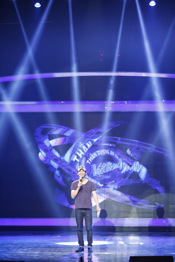 Tăm tia hậu trường làm đẹp của các thí sinh "Vietnam Idol 2013" 7