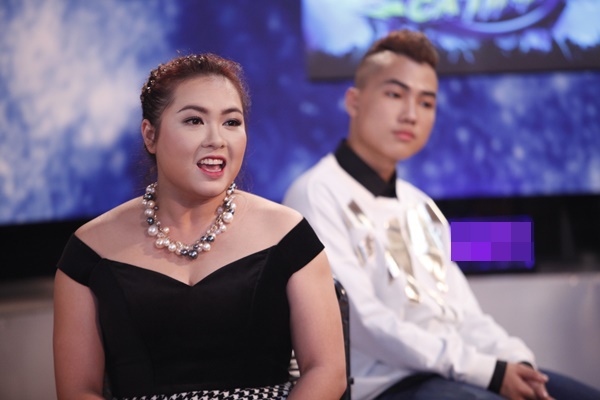 Tăm tia hậu trường làm đẹp của các thí sinh "Vietnam Idol 2013" 8