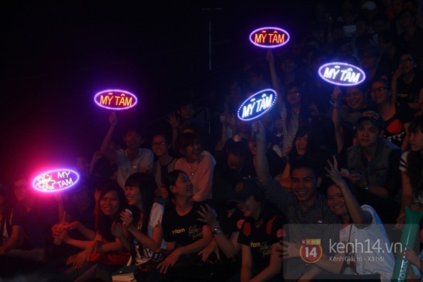 Vietnam Idol Gala 1: Nhật Thủy đầy mê hoặc với hit của Vũ Cát Tường 12