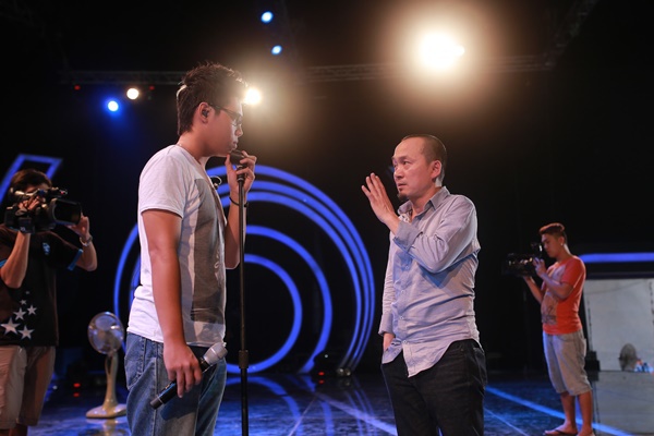 Quốc Trung trở lại với "Vietnam Idol" 33