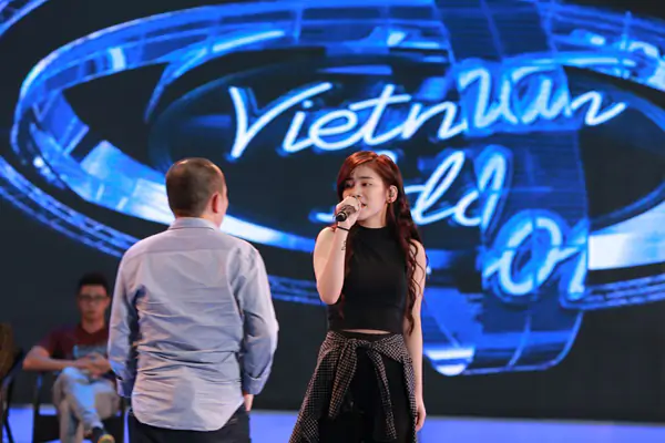 Quốc Trung trở lại với "Vietnam Idol" 9