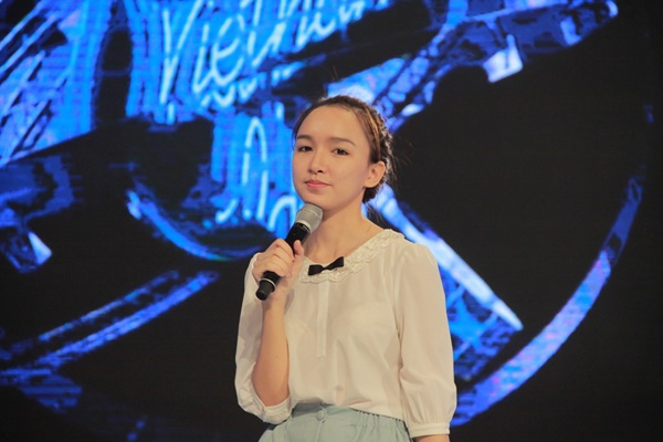 Tăm tia hậu trường làm đẹp của các thí sinh "Vietnam Idol 2013" 2