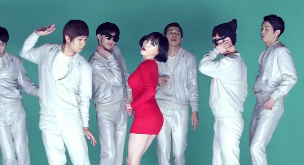 Gain rủ rê IU, BEGs, Jokwon, La Chí Tường... vào MV mới 9
