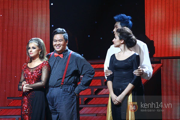 BNHV Liveshow 5: Trương Quỳnh Anh khoái chí xem "ông xã" Tim giả gái 30