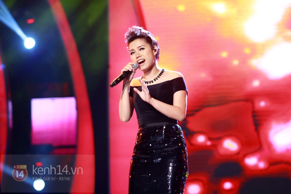 Vietnam Idol: Ngân Hà, Yến Lê dắt tay nhau ra về 20