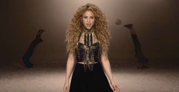 Shakira bùng nổ với MV cho World Cup 2014 6