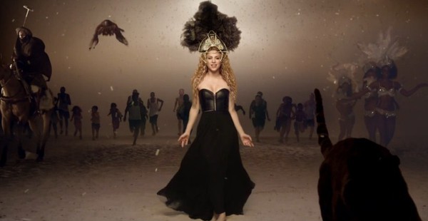 Shakira bùng nổ với MV cho World Cup 2014 10