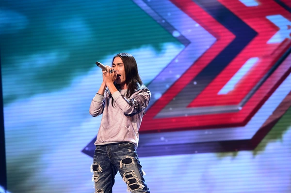 X-Factor Việt: 15 người chọn 6, thí sinh trên 25 tuổi cạnh tranh nảy lửa 9