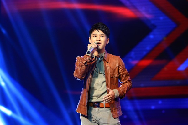 X-Factor Việt: 11 thí sinh nam giành giật 6 chiếc ghế nóng 9