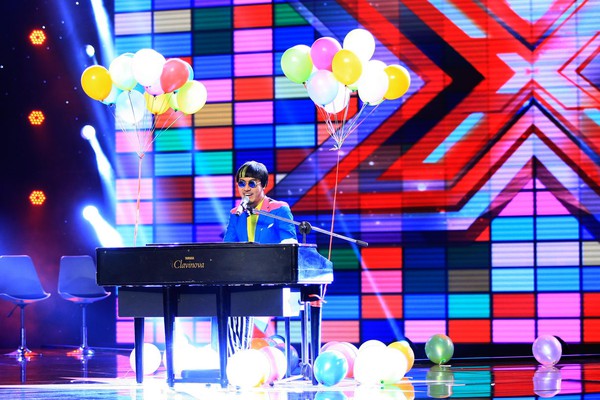 X-Factor Việt: 11 thí sinh nam giành giật 6 chiếc ghế nóng 10