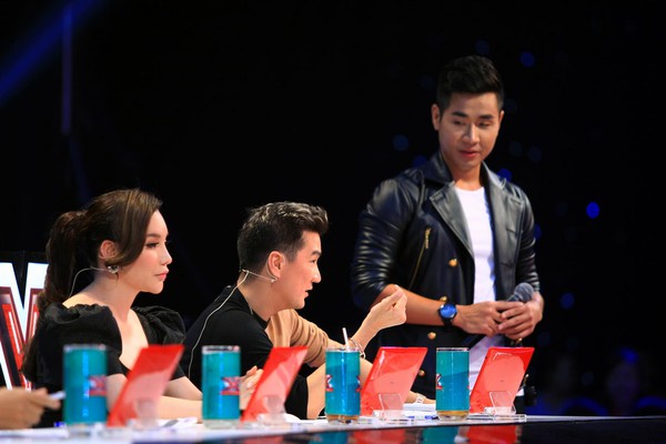 X-Factor Việt: 11 thí sinh nam giành giật 6 chiếc ghế nóng 3