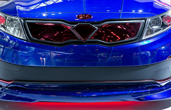 Cool Stuff: Kia Optima Hybrid - xe &ocirc; t&ocirc; của Si&ecirc;u Nh&acirc;n 3