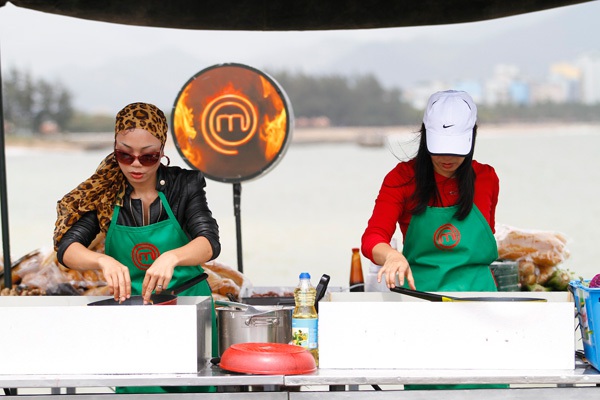 MasterChef Vietnam: Đội trưởng Kim Quyên bất bình vì bị tráo đổi thành viên 8