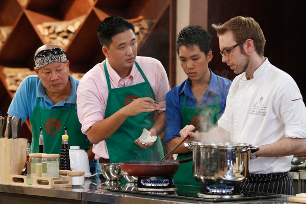D&agrave;n sao Việt bất ngờ trước t&agrave;i năng c&aacute;c th&iacute; sinh "MasterChef" 8