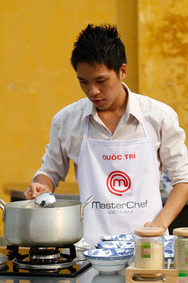 MasterChef tập 18: Nguyên Giáp thất bại với món phở cá hồi 9