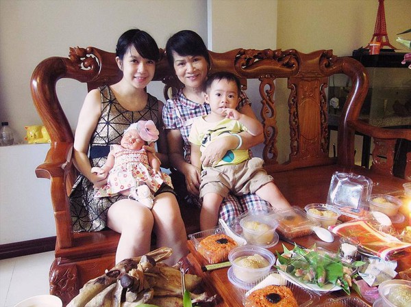 Vợ chồng Lý Hải làm đầy tháng con gái 6