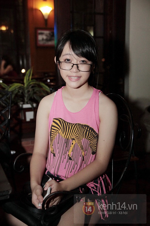 Vợ chồng Lưu Hương Giang dẫn team The Voice Kids dạo phố đ&ecirc;m H&agrave; Nội 19