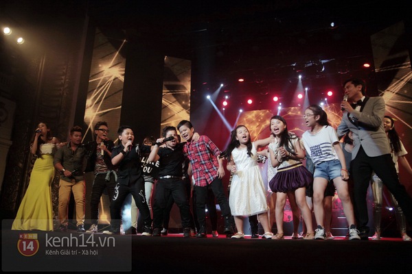 Khán giả Hà Nội vỡ òa cảm xúc cùng thí sinh The Voice Kids 18