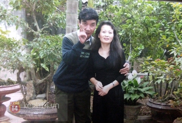 Vợ cố nghệ sĩ Tuấn Dương thức trắng nhiều đêm để chăm chồng 7