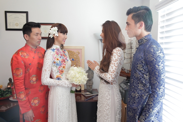 Cô dâu Ngọc Quyên mặc váy cưới "khủng" hơn 200 triệu đồng 26