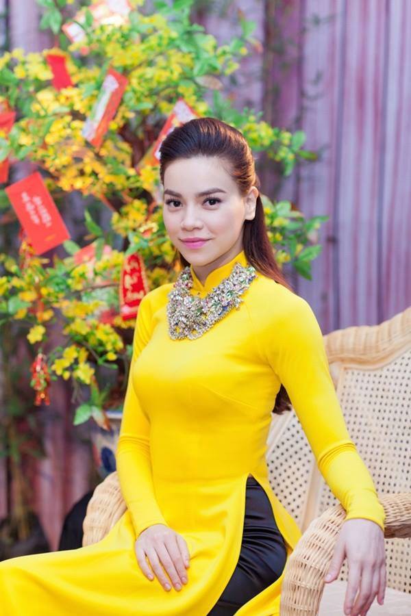 Clip: Dàn sao Việt rộn ràng đọc thơ chúc Tết 2014 4
