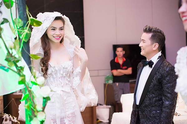 Cường đ&ocirc; la, Subeo ủng hộ Hồ Ngọc H&agrave; mặc &aacute;o cưới 8