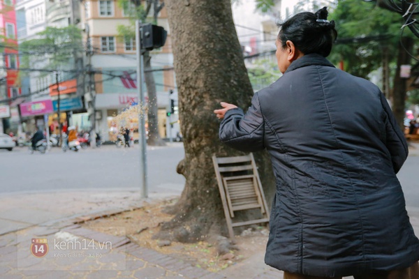 Người đàn bà hơn 20 năm "thạo" nuôi chim trời trên phố Hà Nội 2