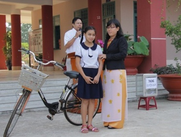 Hàng loạt scandal tự tử: Nốt trầm của nhà giáo Việt 4