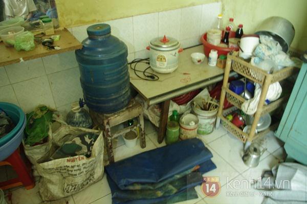 Đ&ocirc;i vợ chồng gi&agrave; "tới cả ngọn đ&egrave;n trong nh&agrave; cũng kh&ocirc;ng d&aacute;m bật" 3